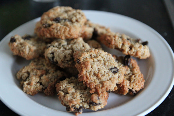 Healthy oatmeal and raisin cookies
